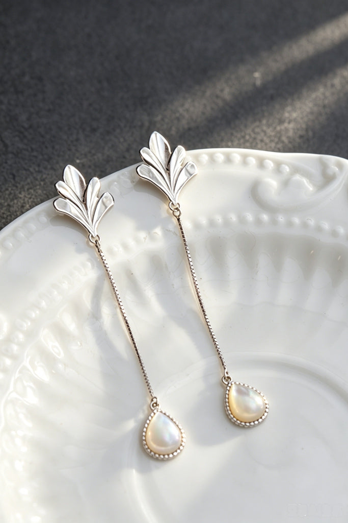 S925 Sterling Silver leaf Earrings Natural Teardrop White Mother-of-Pearl Shell Earring Minimalist Jewelry Gift