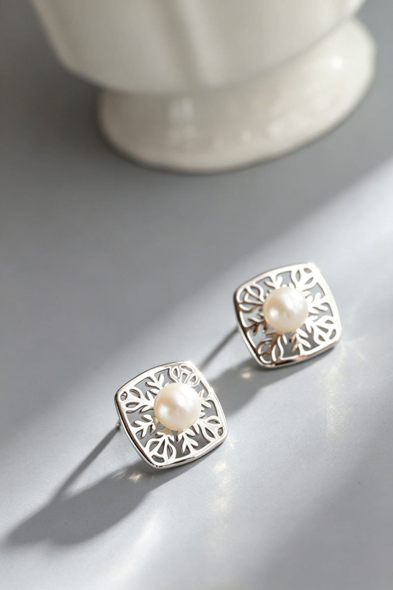 Minimalist Nature-inspired S925 Sterling Silver Stud Earring Inlaid Natural Freshwater Pearl Square Hollow Branch Earring Jewelr