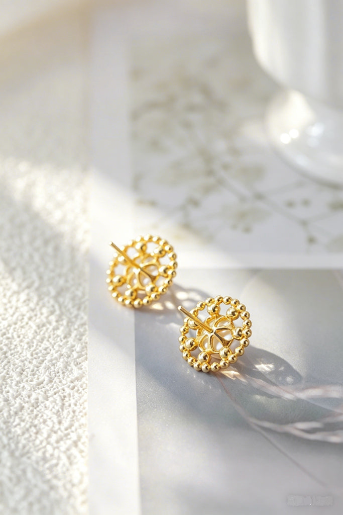 925 Sterling Silver Earring Inlaid Natural Freshwater Pearl 24K Gold Plated Earrings Designed for the modern woman Jewelry Gift