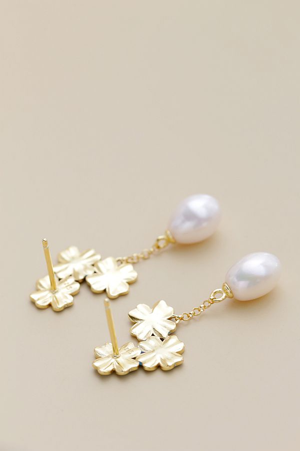 Authentic 925 Sterling Silver Earrings Women Fashion Creative Petal Inlaid Natural Freshwater Pearl 18K Gold Plated Earring