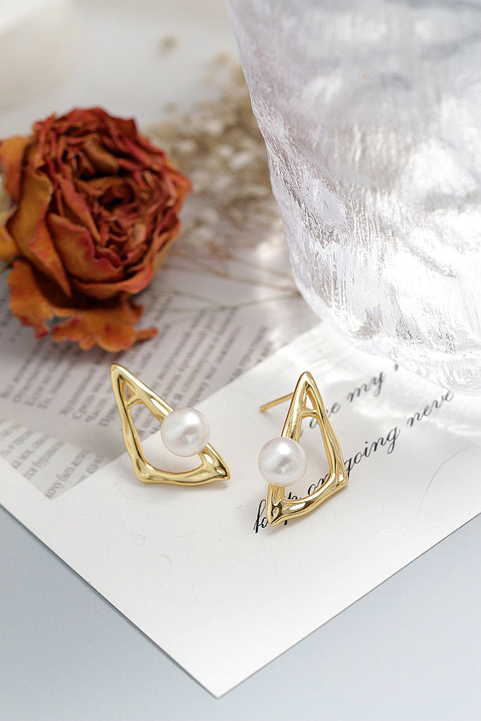 925 Sterling Silver Earrings Inlaid Natural Freshwater Pearl 18K Gold Plated Irregular Triangle Earring Minimalist Jewelry