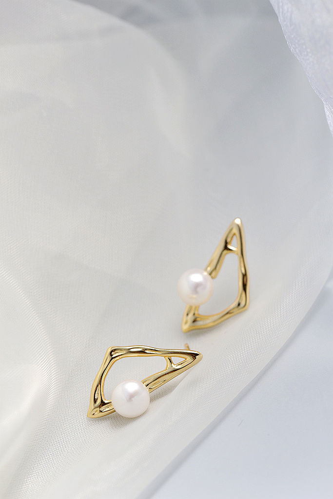 925 Sterling Silver Earrings Inlaid Natural Freshwater Pearl 18K Gold Plated Irregular Triangle Earring Minimalist Jewelry