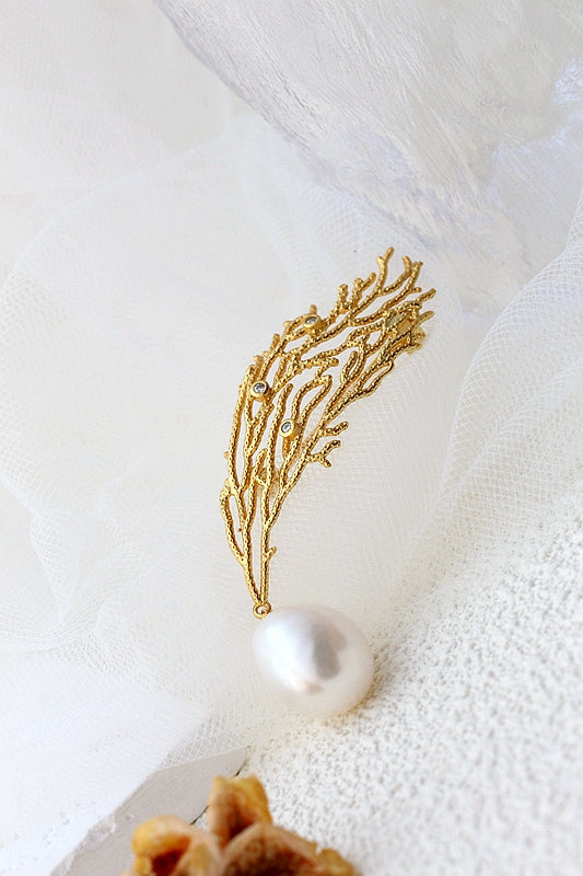 18K Gold Plated Coral Pattern Brooch Inlaid Natural Baroque Freshwater Pearl Fashion Creative 925 Sterling Silver Brooch