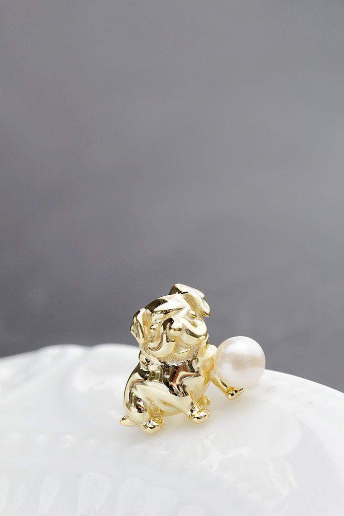 925 Sterling Silver Brooch 18K Gold Plated Little Shar-Pei Dog Inlaid Natural Freshwater Pearl Trendy Quality Jewelry