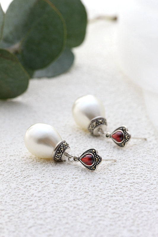 Authentic 925 Sterling Silver Lady Retro Charm Inlaid Trendy Style Imitation Pearl and Red Zircon Earring Jewelry Gift