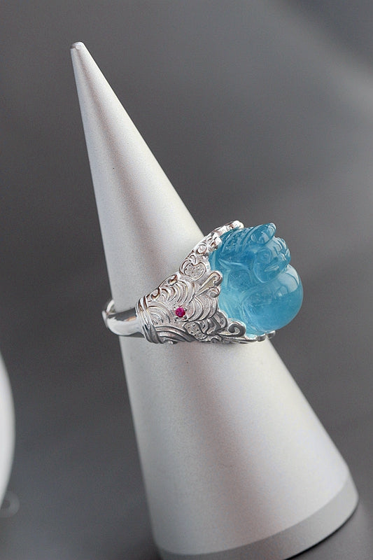 925 Sterling Silver Retro Style Ring Inlaid Natural Aquamarine Carved Into The Image of Pi Xiu From Chinese Mythology