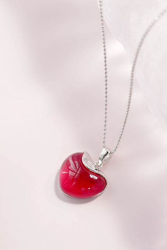 925 Sterling Silver Pendant Inlaid Artificial Ruby Fashion Heart Shaped Pendant