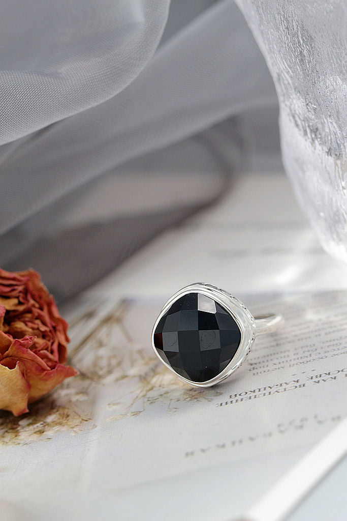 Classical Elegance Retro Patterns 925 Sterling Silver Opening Ring Inlaid Natural Black Agate Rings Delicate Trendy Jewelry Gift