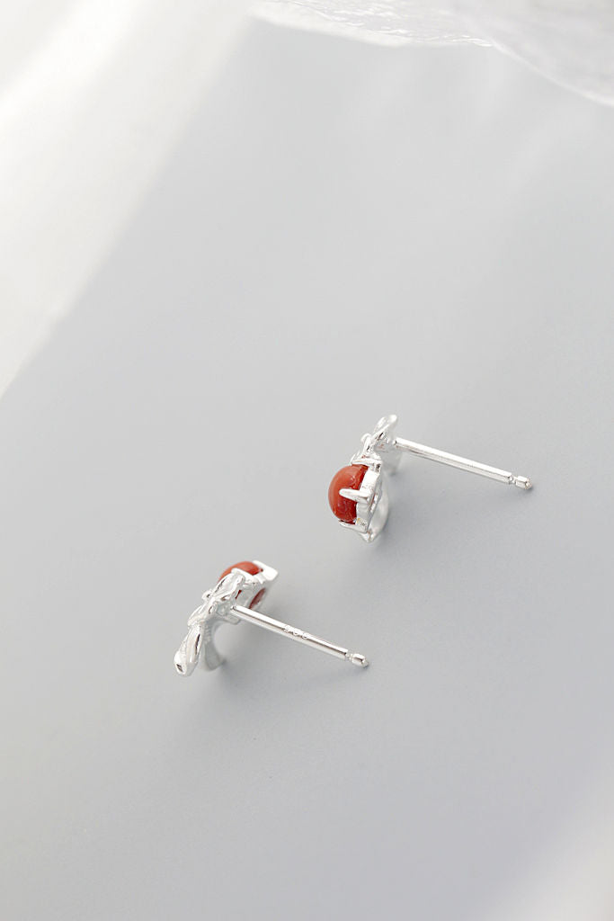 Delicate Understated 925 Sterling Silver Earrings Inlaid Natural South Red Agate Very Petite Earring Simple And Elegant Style
