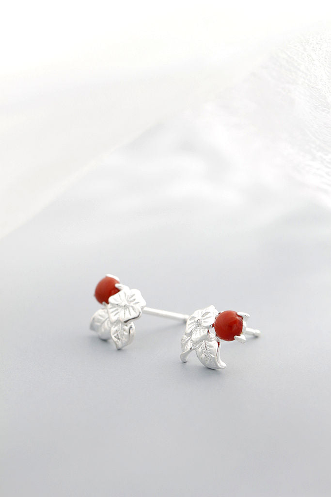 Delicate Understated 925 Sterling Silver Earrings Inlaid Natural South Red Agate Very Petite Earring Simple And Elegant Style