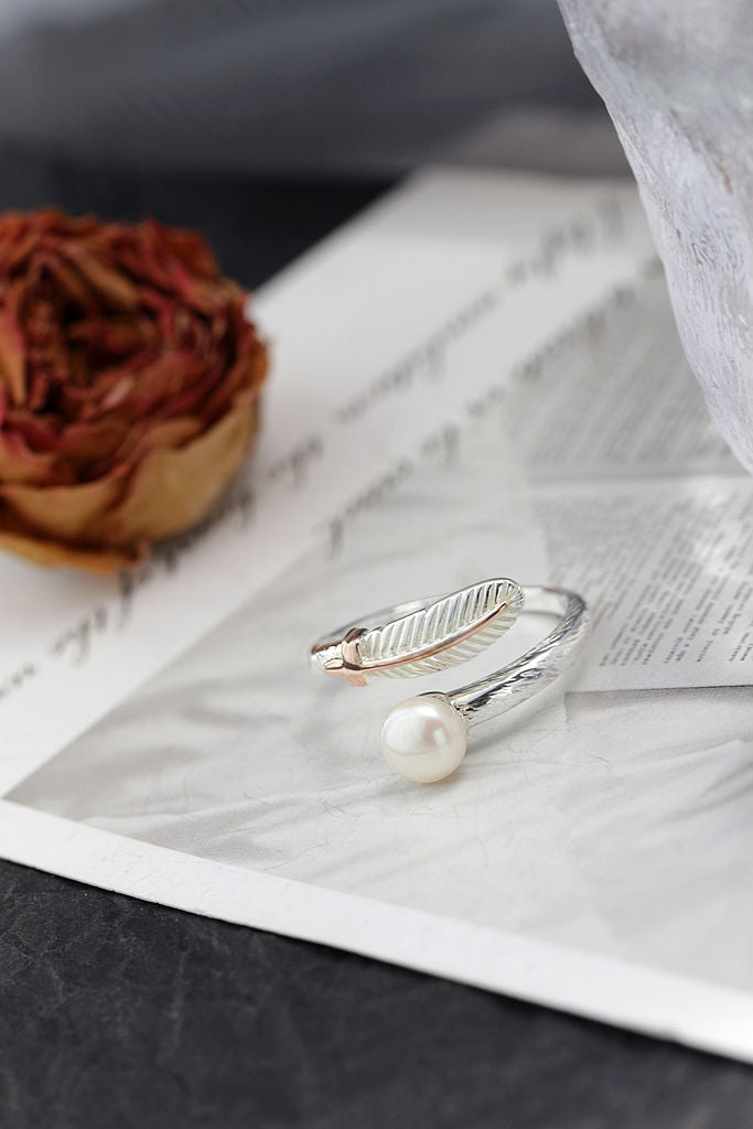 Elegant Beautiful Feather 925 Sterling Silver Ring Inlaid Natural Freshwater Pearl Opening Rings Women Fashion Jewelry Gifts