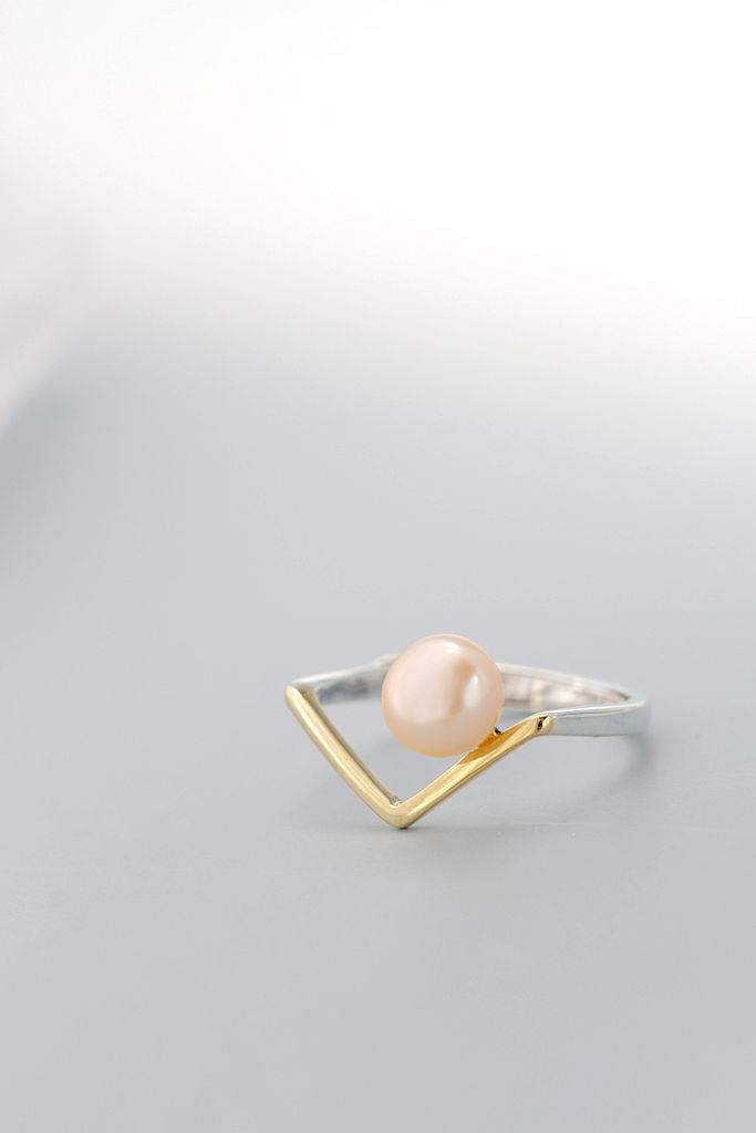 Authentic 925 Sterling Silver Rings Inlaid Natural Freshwater Pearl V-Shape Fashion Lady an adjustable Open-Style Ring Jewelry