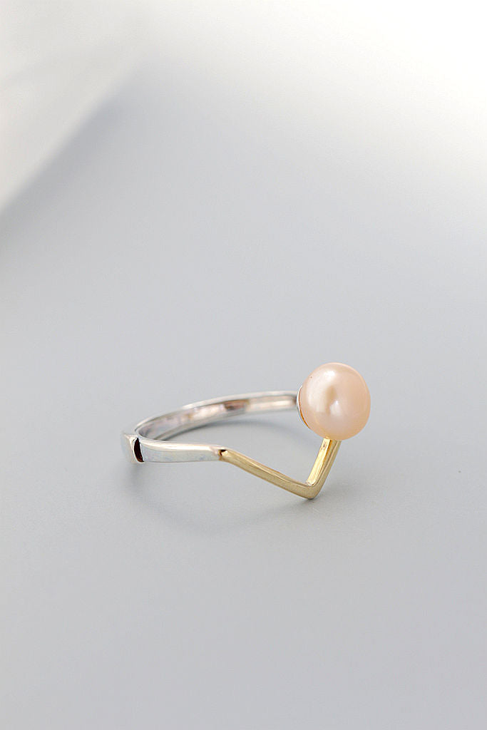 Authentic 925 Sterling Silver Rings Inlaid Natural Freshwater Pearl V-Shape Fashion Lady an adjustable Open-Style Ring Jewelry