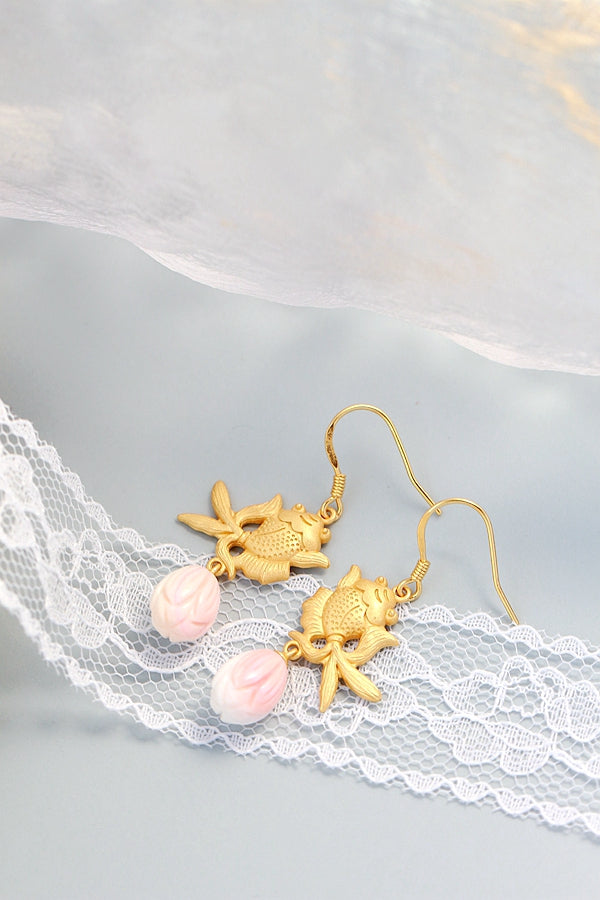Inlaid Natural Pink Shellfish 925 Sterling Silver Earring Creative 18K Gold Plated Little Goldfish Earring Female Jewelry Gift