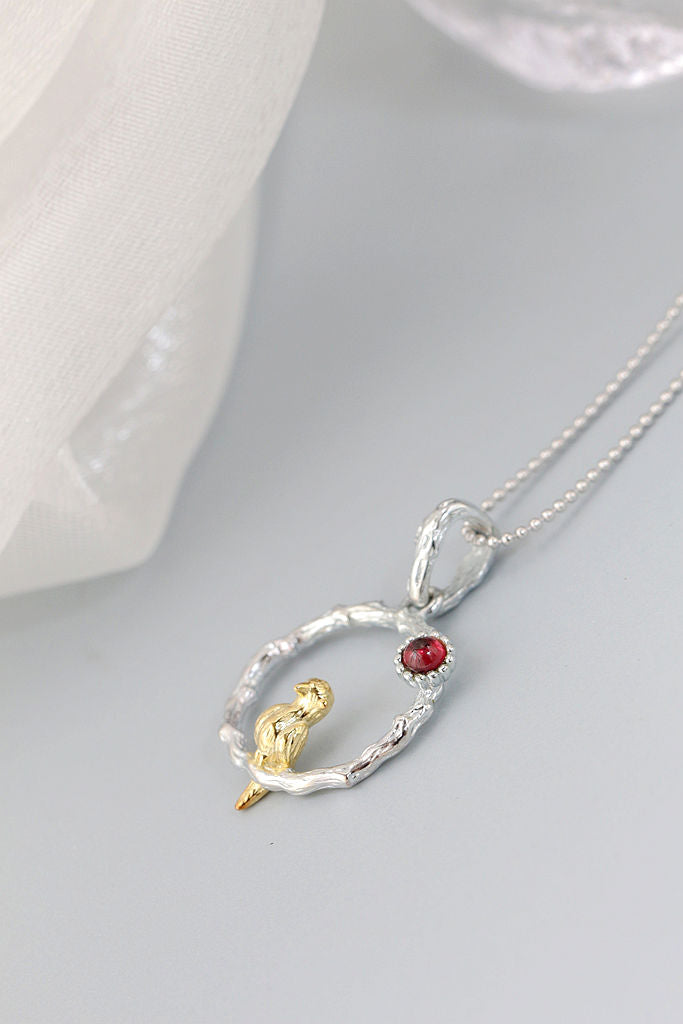 Authentic 925 Sterling Silver Retro Style Charm Bird Pendant Inlaid Natural Garnet Silver Pendant Trendy Style Jewelry Gift