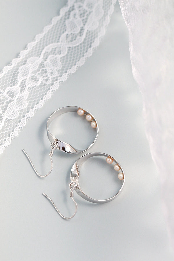 925 Sterling Silver Earring Inlaid Natural Freshwater Pearl Classic Fashion Circular Earring