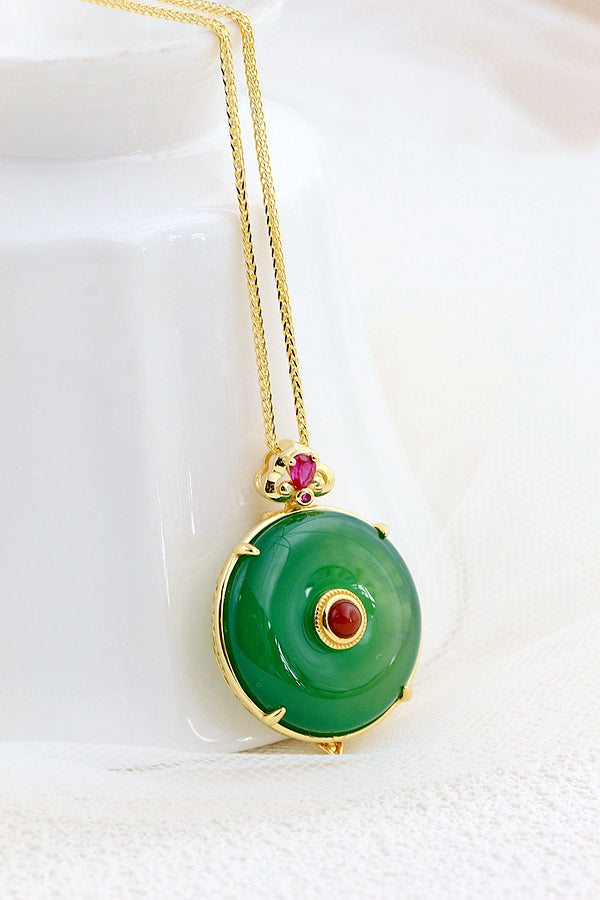 Exquisite 925 Sterling Silver Pendant Inlaid Natural Green Chalcedony 18K Gold Plated Round Pendant Retro Style Jewelry Gift