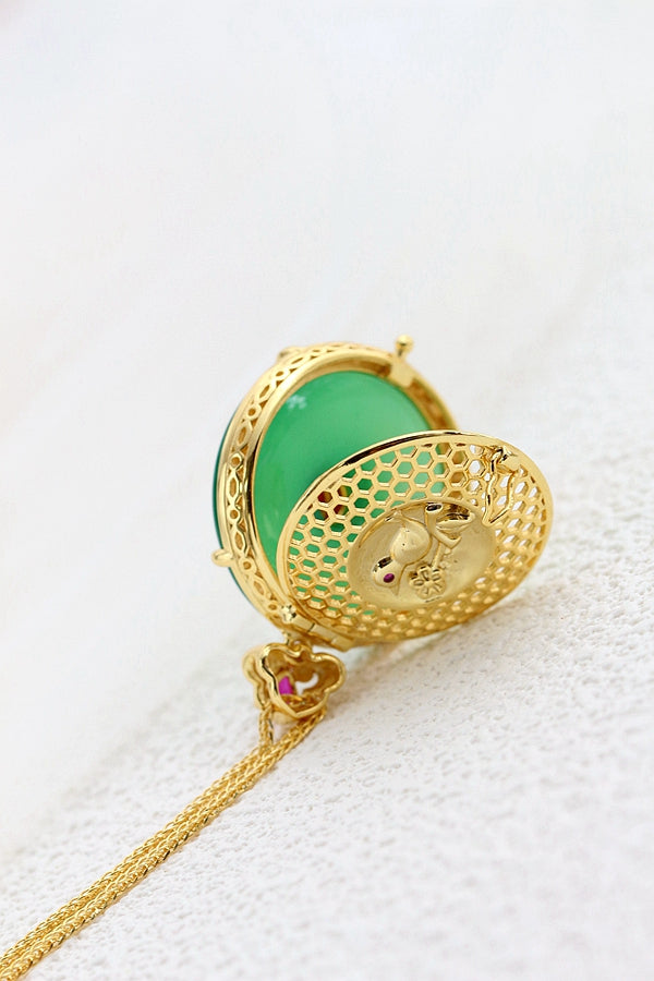 Exquisite 925 Sterling Silver Pendant Inlaid Natural Green Chalcedony 18K Gold Plated Round Pendant Retro Style Jewelry Gift