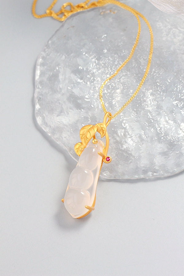 925 Sterling Silver Pendant Inlaid Natural White Chalcedony Pod National Style Antique Gilding Trendy Jewelry Gift
