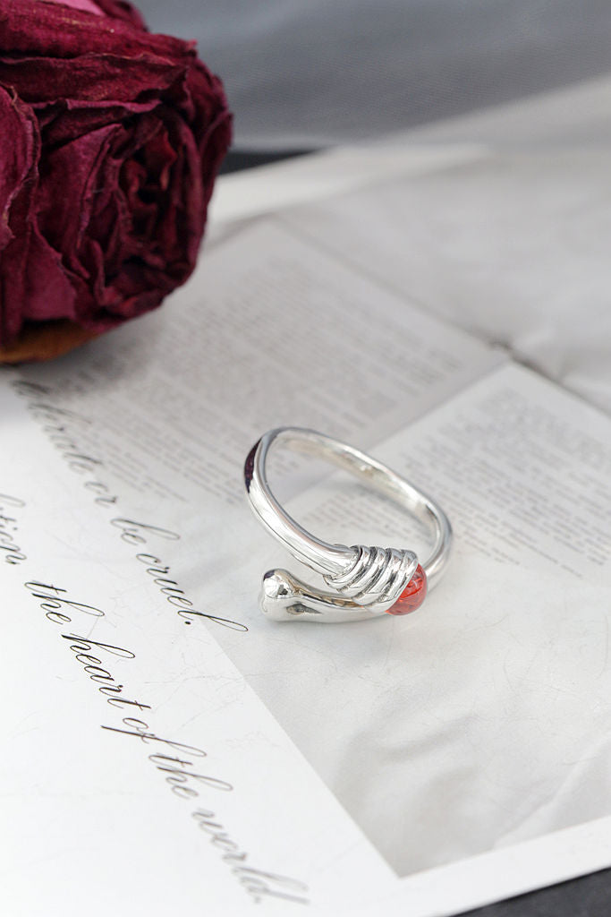 Classic Elegance 925 Sterling Silver Rings Inlaid Artificial Red Zircon Trendy Style Opening Adjustable Ring Women Jewelry Gift