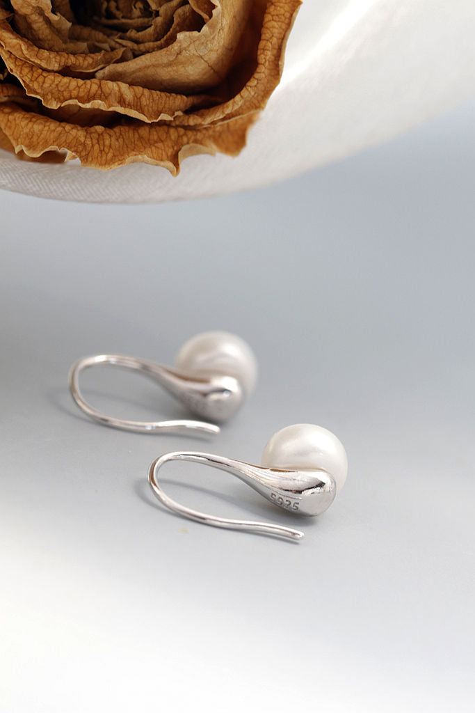 Authentic 925 Sterling Silver Earring Inlaid Natural Freshwater Pearl Fashion Delicate And Petite Simple Earring Lady Gift