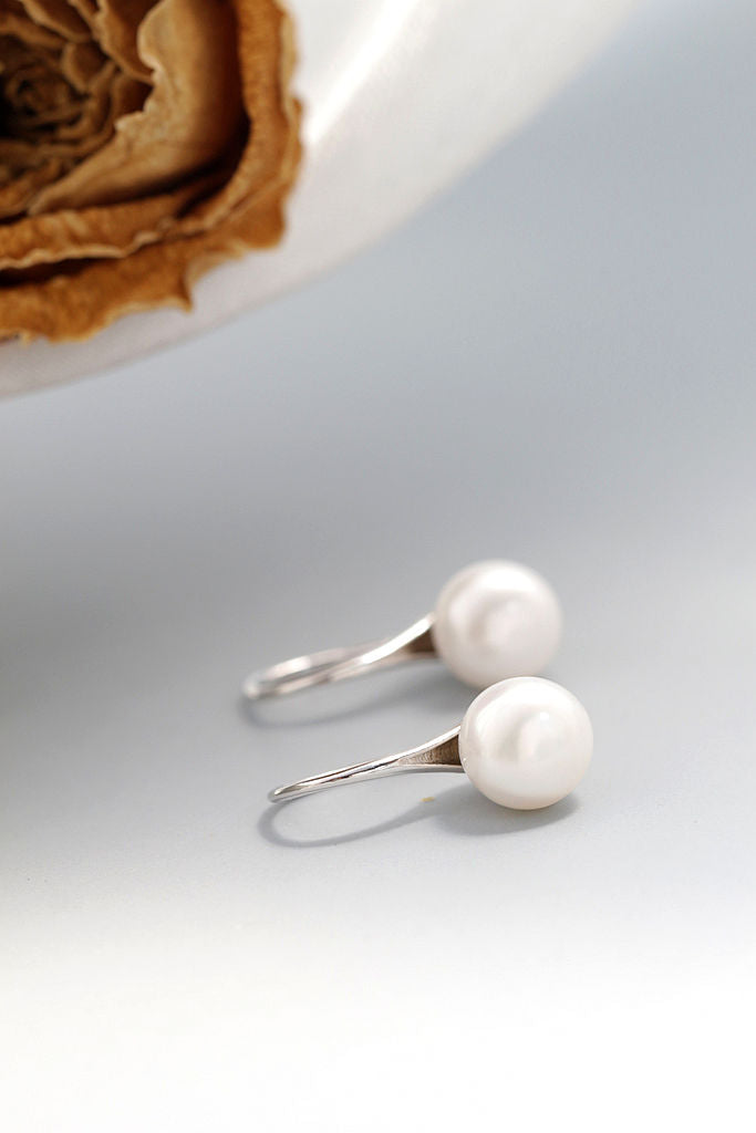 Authentic 925 Sterling Silver Earring Inlaid Natural Freshwater Pearl Fashion Delicate And Petite Simple Earring Lady Gift