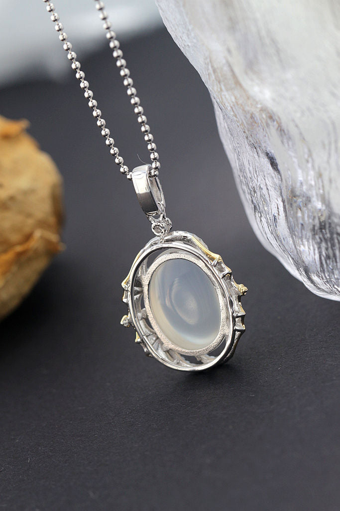 Authentic 925 Sterling Silver Retro Style Bat Pendant Inlaid Natural White Chalcedony Silver Pendant Trendy Style Jewelry Gift