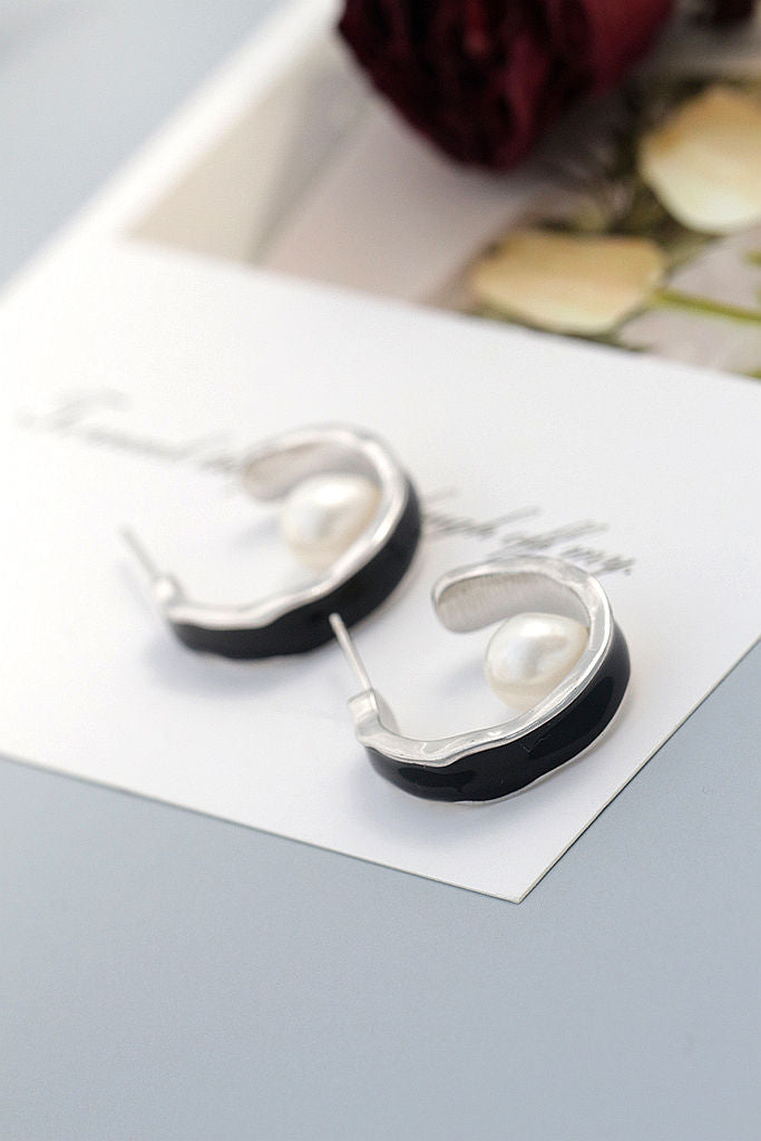 Minimalist Elegant Ring Shape Earring Inlaid Natural Freshwater Pearl 925 Sterling Silver Earrings Women Party Jewelry Gift