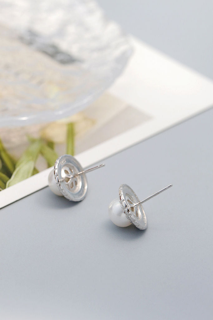 Vintage Charm Elegance Lady 925 Sterling Silver Earring Inlaid Natural Freshwater Pearl Earring Simple Fashion Jewelry Gift