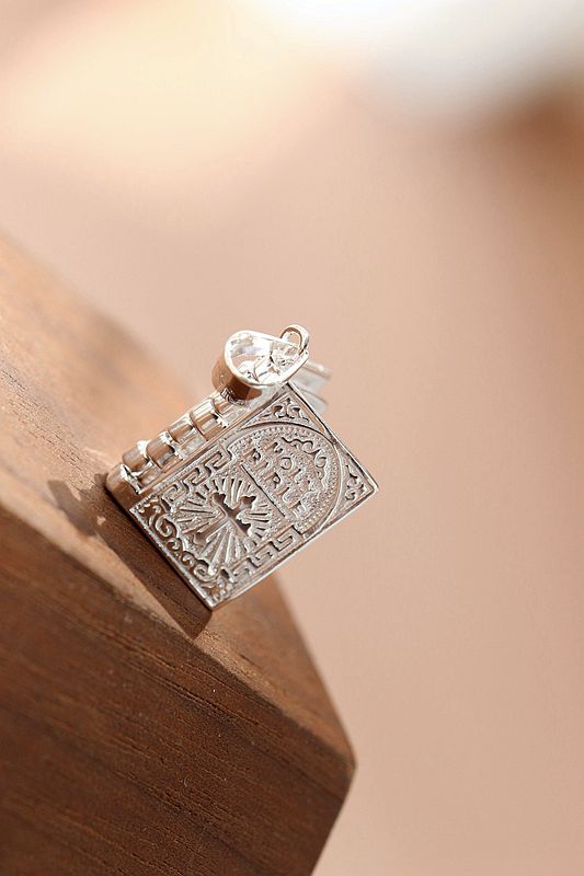925 Sterling Silver Pendant Jesus Biblical That Can Be Opened Books Pendant Retro National Style Jewelry Gift