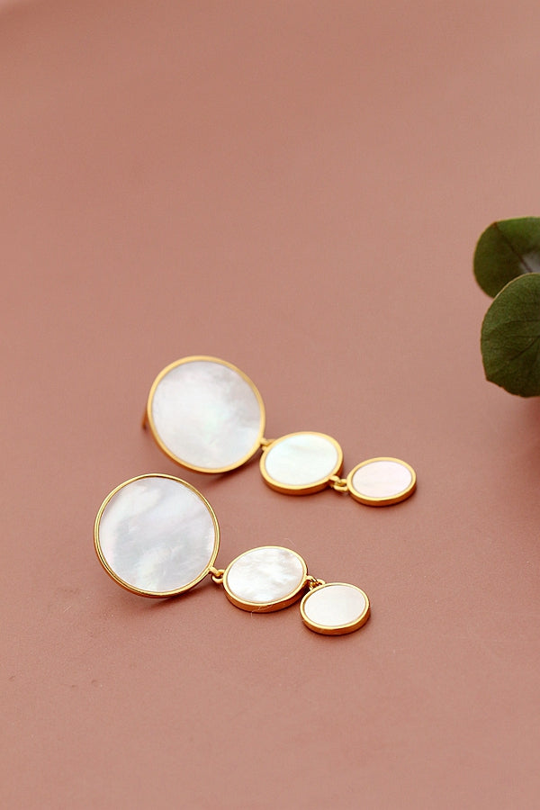 Authentic 925 Sterling Silver Earring Inlaid Natural Pearl Shellfish Round Earring 18K Gold Plated Fashion Creative Jewelry Gift