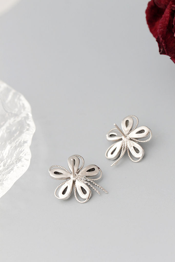 Natural Pearl Shellfish Delicate Flower Shape 925 Sterling Silver Earring Inlaid Natural Freshwater Pearl Lady Trendy Earring
