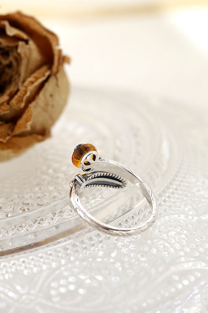 Handmade Inlaid Natural Amber Rings Women Fashion Jewelry Gifts Retro Feather Opening Adjustable Size 925 Sterling Silver Ring