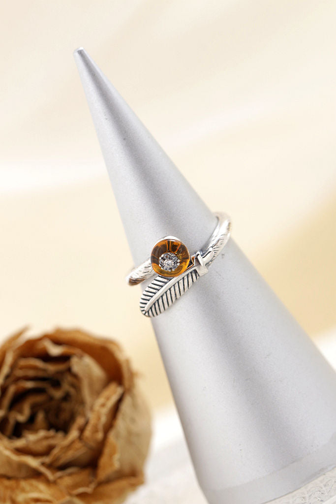 Handmade Inlaid Natural Amber Rings Women Fashion Jewelry Gifts Retro Feather Opening Adjustable Size 925 Sterling Silver Ring
