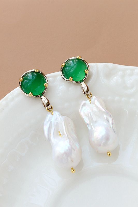 Inlaid Natural Baroque Pearl Green Chalcedony 925 Sterling Silver Earring