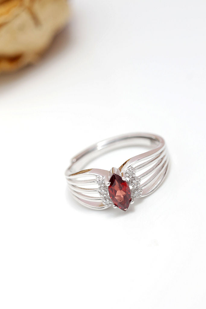Authentic 925 Sterling Silver Charm Lady Opening Adjustable Rings Inlaid Natural Garnet Ring Trendy High Quality Jewelry Gift