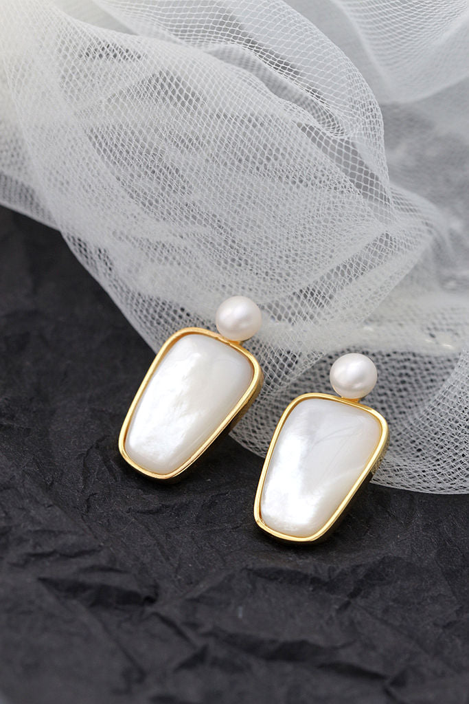 Inlaid Natural White Shell and Freshwater Pearl 18K Gold Plated Earrings Elegant Geometric Style 925 Sterling Silver Earring