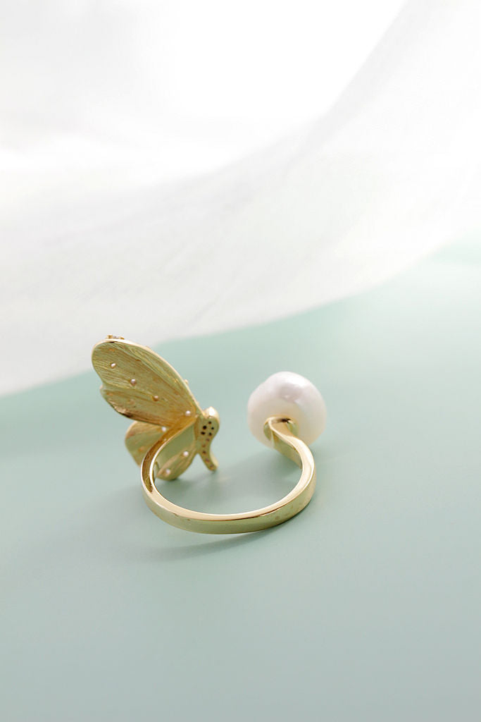 Elegant and Minimalist 18K Gold Plated Butterfly Open-Front Ring Inlaid Natural Baroque Pearl 925 Sterling Silver Rings Jewelry