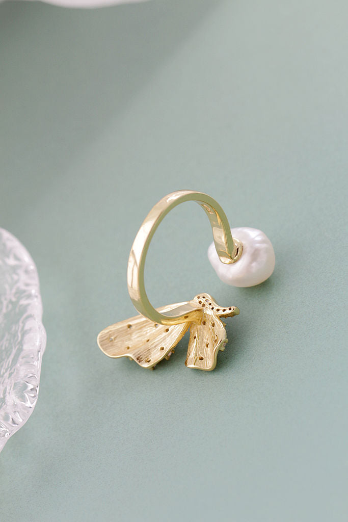 Elegant and Minimalist 18K Gold Plated Butterfly Open-Front Ring Inlaid Natural Baroque Pearl 925 Sterling Silver Rings Jewelry