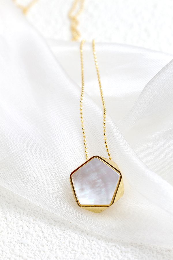 Authentic 925 Sterling Silver Pendant Inlaid Natural Pearl Shell 18K Gold Plated Pendant Geometric Design Fashion Style Jewelry