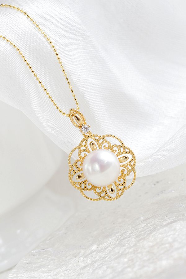 Authentic 925 Sterling Silver Pendant Inlaid Natural Freshwater Pearl Hollowed Out Pattern Pendant 18K Gold Plated Jewelry Gift