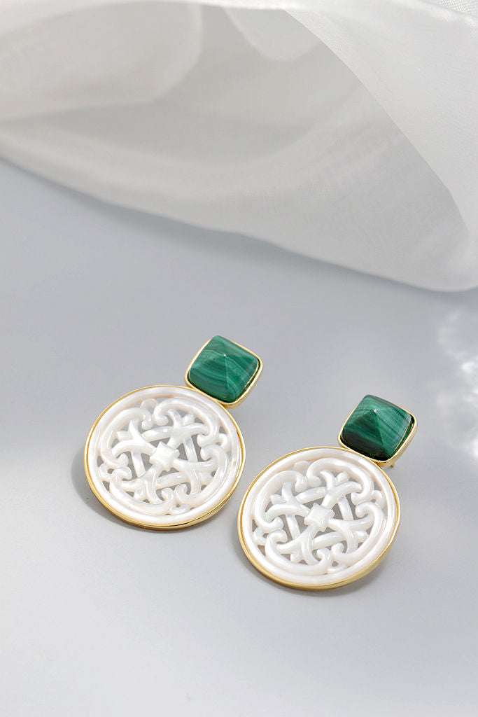 Natural White Shell Openwork 18K Gold Plated Earring Inlaid Black Agate 925 Sterling Silver Earrings Fashion Fine Jewelry Gift