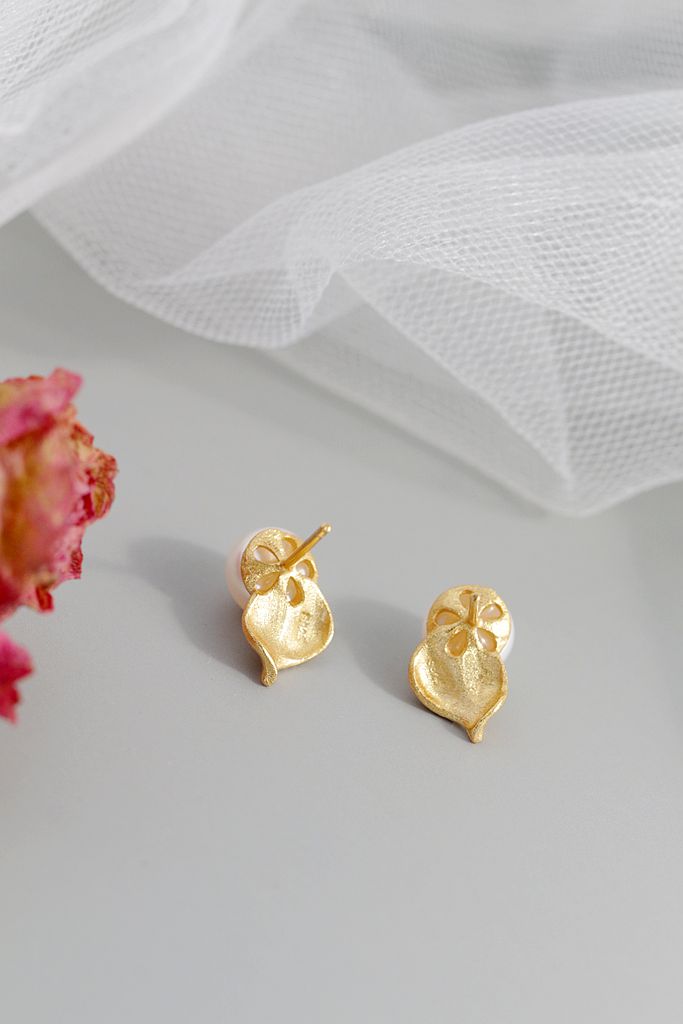 Cute and Minimalist Style 925 Sterling Silver Earring Inlaid Natural Freshwater Pearl 18K Gold Plated Earring Fashion Jewelry