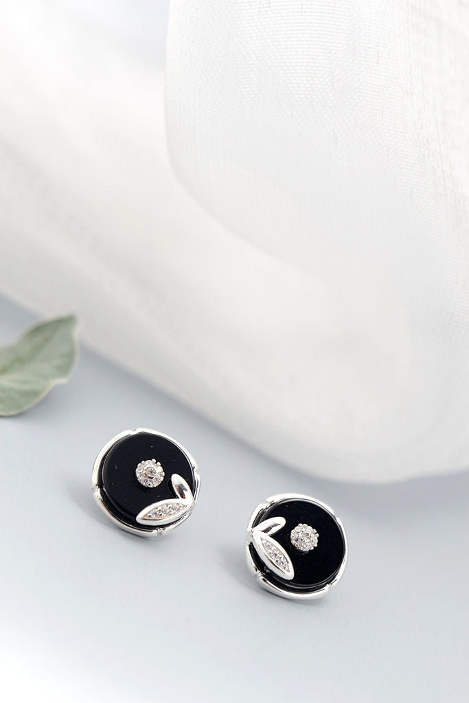 Authentic 925 Sterling Silver Earrings Inlaid Natural Black Agate Round Earring Full of Natural Charm Concise Trendy Jewelry