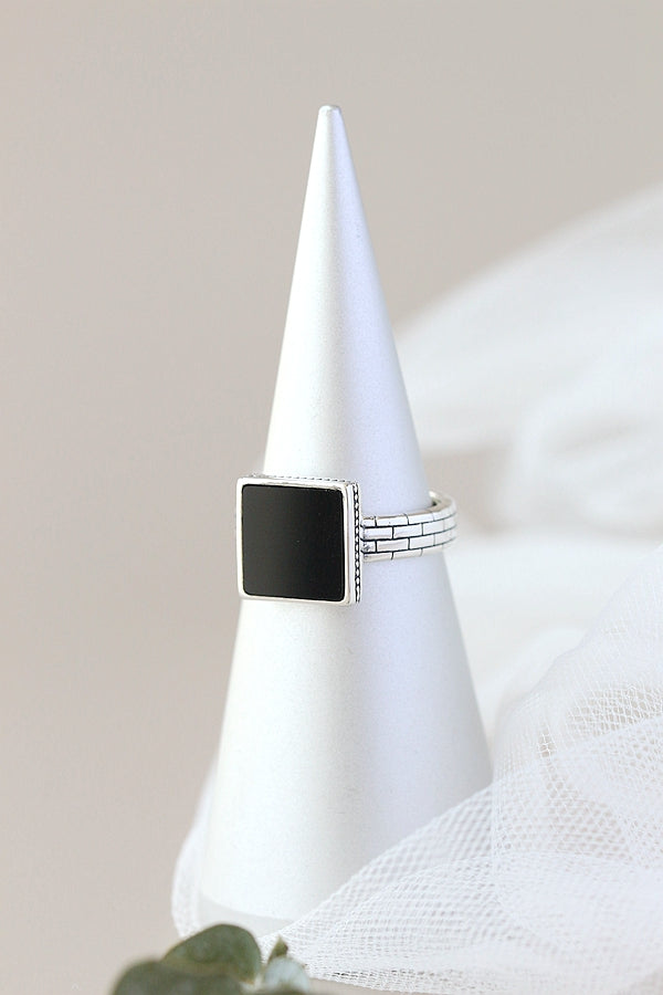 Authentic 925 Sterling Silver Ring Inlaid Natural Black Agate Square Retro Style Rings Simplicity Creative Trendy Jewelry Gift