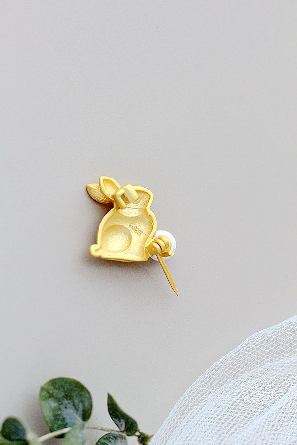 Authentic 925 Sterling Silver Brooch 18K Gold Plated Little Rabbit Inlaid Natural Freshwater Pearl Trendy High Quality Jewelry