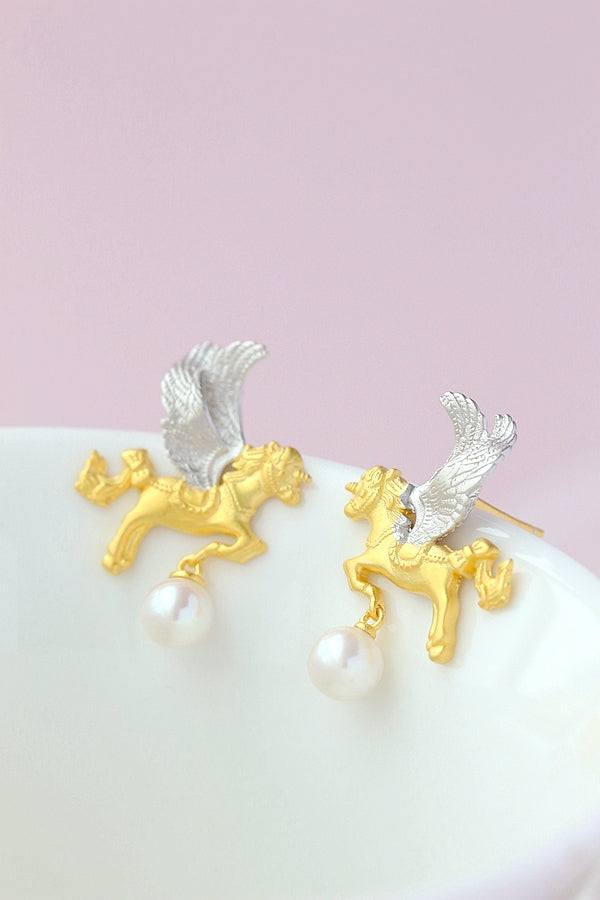 Authentic 925 Sterling Silver Earring Inlaid Natural Freshwater Pearl Fashion 18K Gold Plated Unicorn Earring Female Jewelry