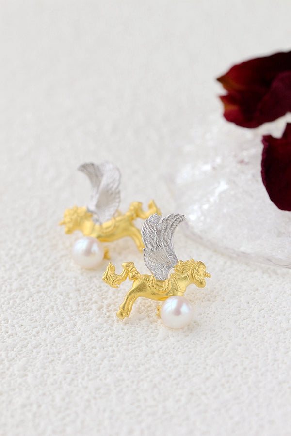 Authentic 925 Sterling Silver Earring Inlaid Natural Freshwater Pearl Fashion 18K Gold Plated Unicorn Earring Female Jewelry