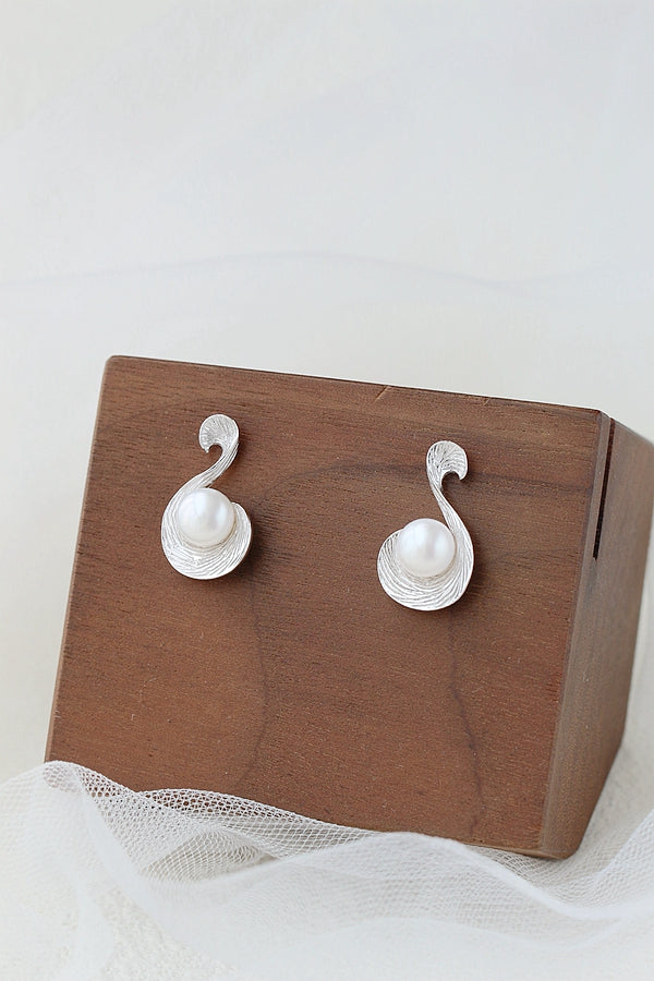 Authentic 925 Sterling Silver Women Earring Inlaid Natural Freshwater Pearl Trendy Earrings Wedding Party Fine Jewelry Gift