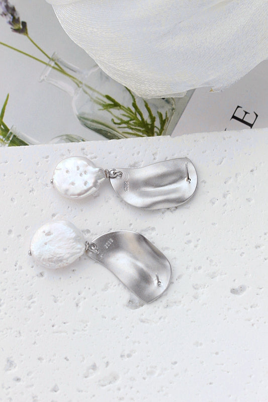 Inlaid Natural Baroque Freshwater Pearl Earring Trendy Creative Irregular Semi Circular Design 925 Sterling Silver Earring Gift